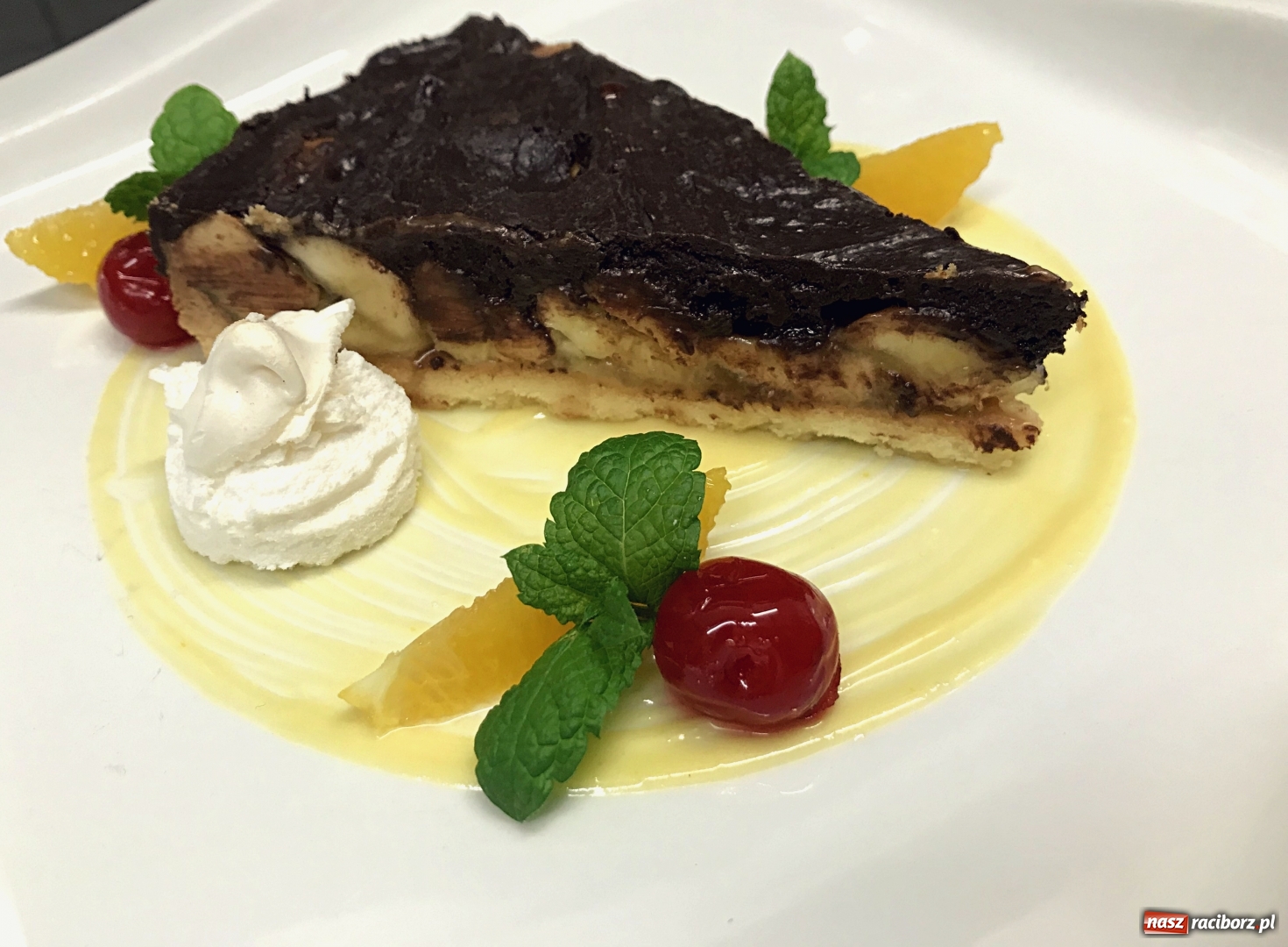 Zdjęcie w galerii na portalu naszraciborz.pl: Co powiecie na weekendową tartę bananową  wiadomości z regionu