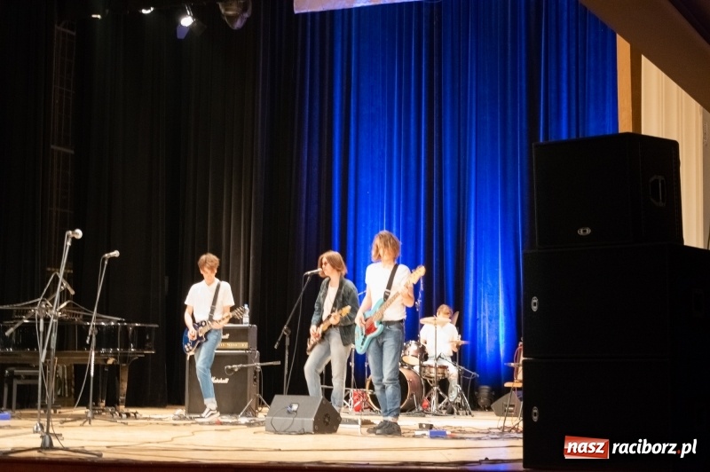 Zdjęcie w galerii na portalu naszraciborz.pl: Eliminacje do Raciborskiej Giełdy Talentów w Raciborskim Centrum Kultury wiadomości z regionu