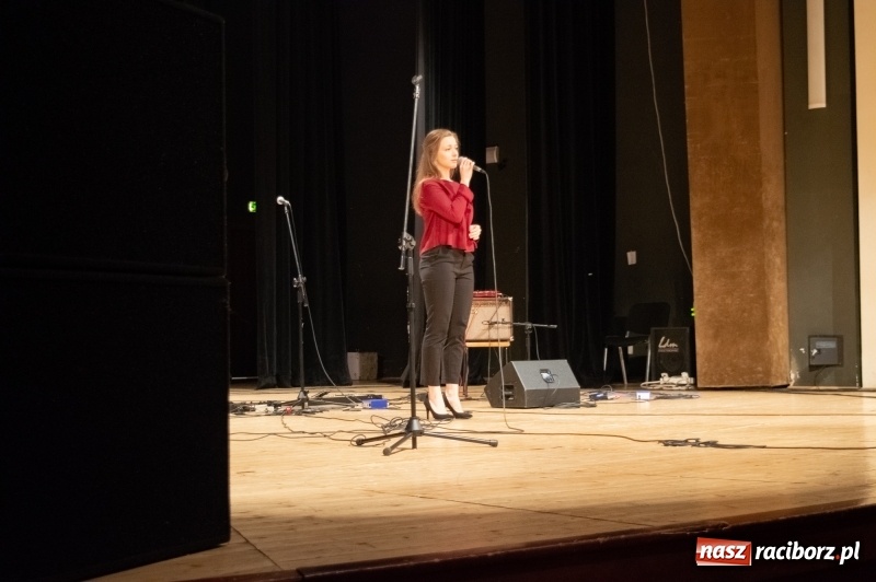 Zdjęcie w galerii na portalu naszraciborz.pl: Eliminacje do Raciborskiej Giełdy Talentów w Raciborskim Centrum Kultury wiadomości z regionu