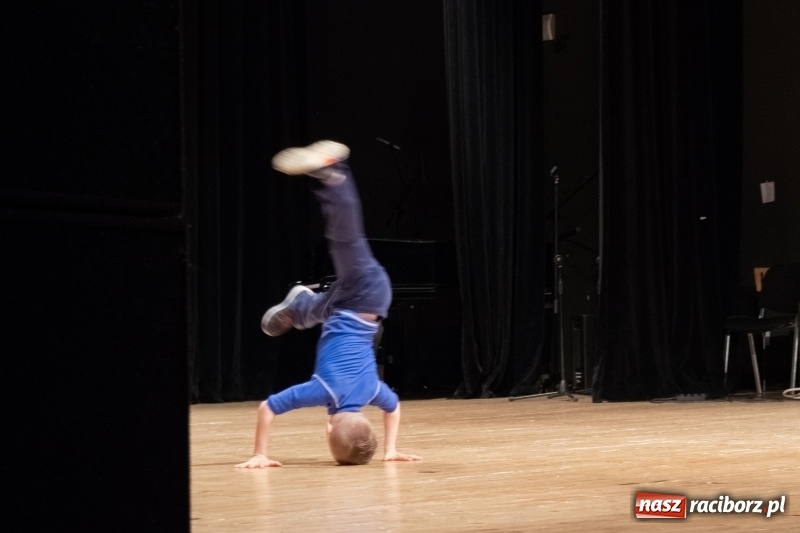 Zdjęcie w galerii na portalu naszraciborz.pl: Eliminacje do Raciborskiej Giełdy Talentów w Raciborskim Centrum Kultury wiadomości z regionu