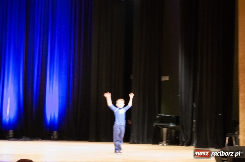Zdjęcie w galerii na portalu naszraciborz.pl: Eliminacje do Raciborskiej Giełdy Talentów w Raciborskim Centrum Kultury wiadomości z regionu