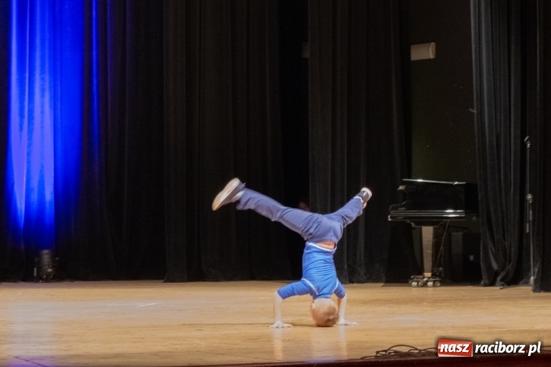 Zdjęcie w galerii na portalu naszraciborz.pl: Eliminacje do Raciborskiej Giełdy Talentów w Raciborskim Centrum Kultury wiadomości z regionu