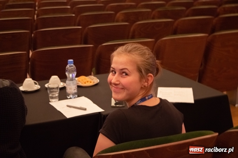 Zdjęcie w galerii na portalu naszraciborz.pl: Eliminacje do Raciborskiej Giełdy Talentów w Raciborskim Centrum Kultury wiadomości z regionu