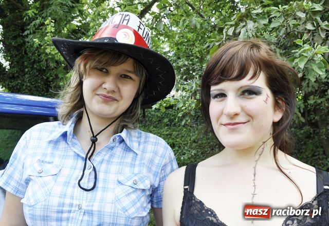 Zdjęcie w galerii na portalu naszraciborz.pl: Pływadło na PROTEST wiadomości z regionu