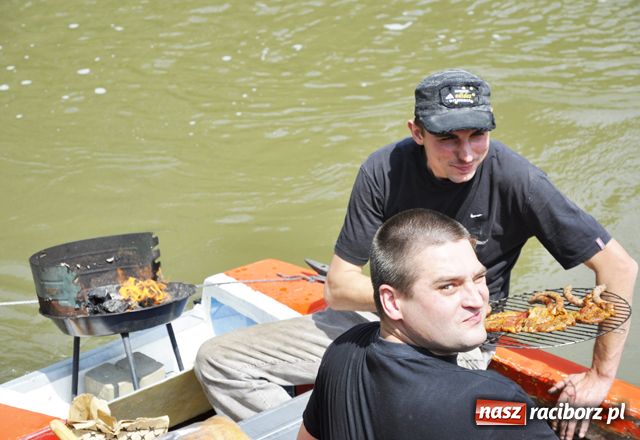 Zdjęcie w galerii na portalu naszraciborz.pl: Pływadło na PROTEST wiadomości z regionu