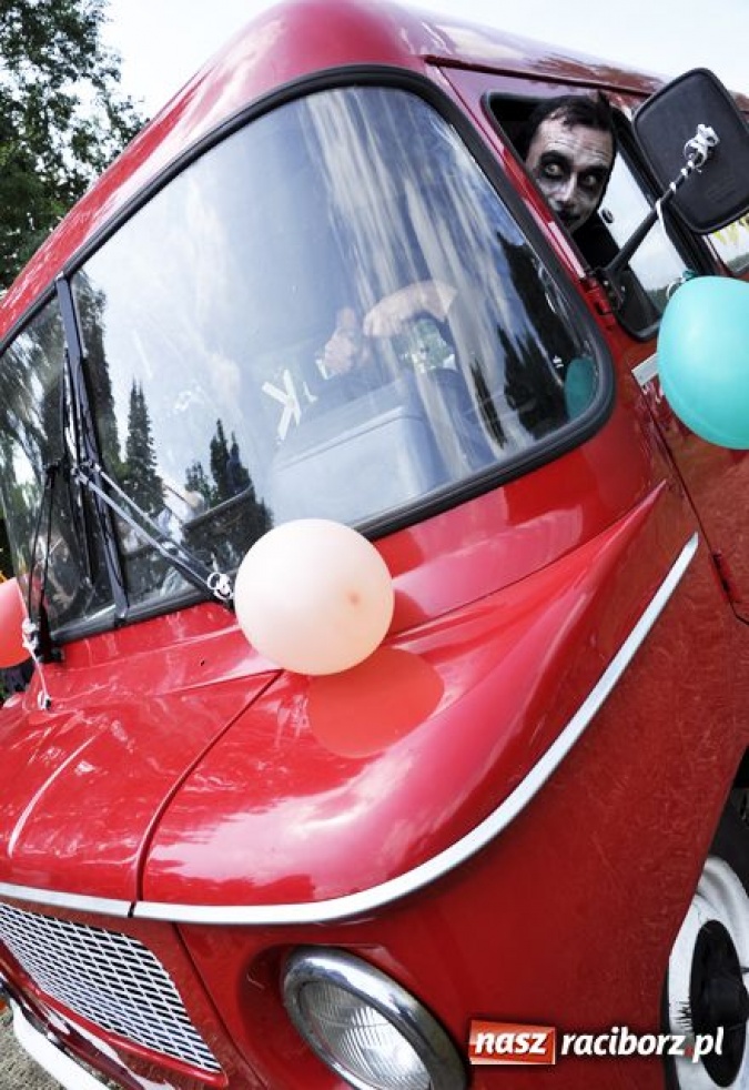 Zdjęcie w galerii na portalu naszraciborz.pl: Pływadło na PROTEST wiadomości z regionu