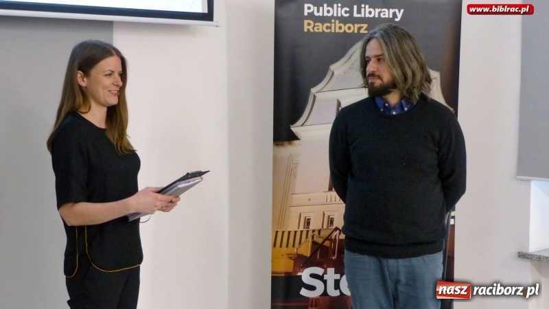 Zdjęcie w galerii na portalu naszraciborz.pl: Scenarzysta gry Wiedźmin gościł w raciborskiej bibliotece wiadomości z regionu