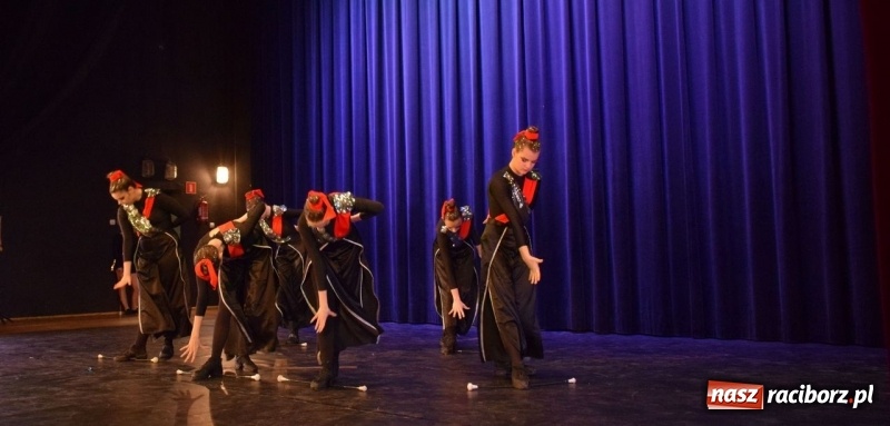 Zdjęcie w galerii na portalu naszraciborz.pl: Małe formy taneczne królowały w Kuźni Raciborskiej  wiadomości z regionu
