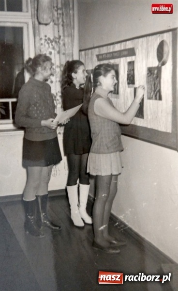 Zdjęcie w galerii na portalu naszraciborz.pl: Magiczne lata 60. i 70. w Raciborzu. Rozpoznacie się na zdjęciach?  wiadomości z regionu