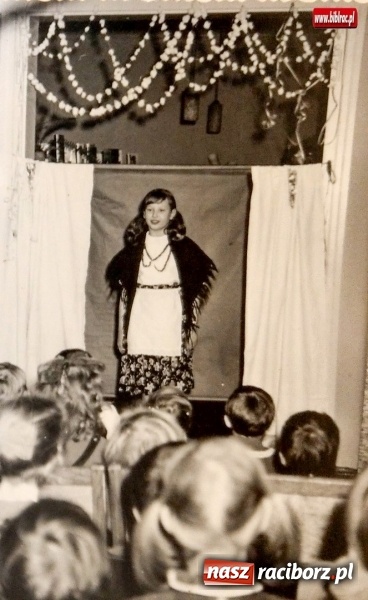 Zdjęcie w galerii na portalu naszraciborz.pl: Magiczne lata 60. i 70. w Raciborzu. Rozpoznacie się na zdjęciach?  wiadomości z regionu