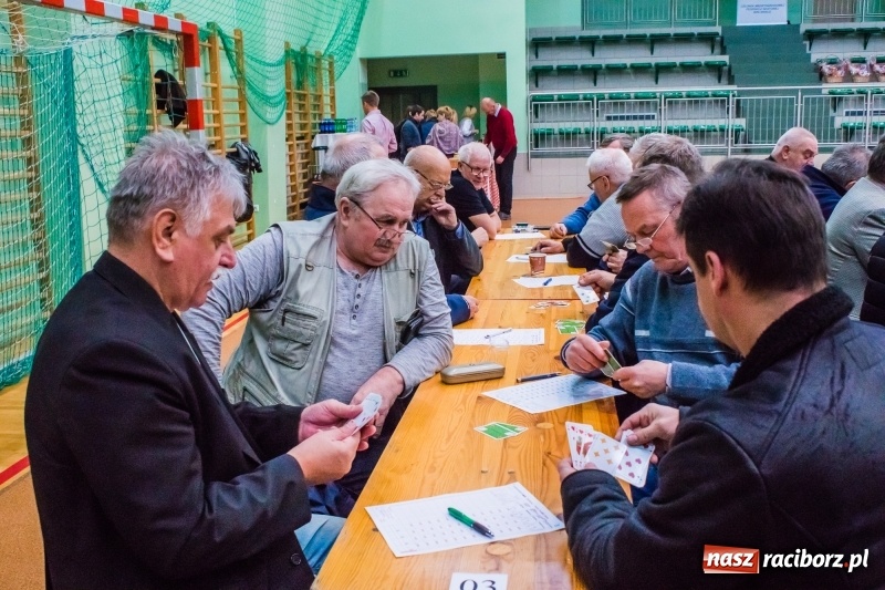 Zdjęcie w galerii na portalu naszraciborz.pl: Miłośnicy skata rywalizowali w Arenie Rafako wiadomości z regionu