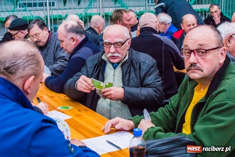 Zdjęcie w galerii na portalu naszraciborz.pl: Miłośnicy skata rywalizowali w Arenie Rafako wiadomości z regionu