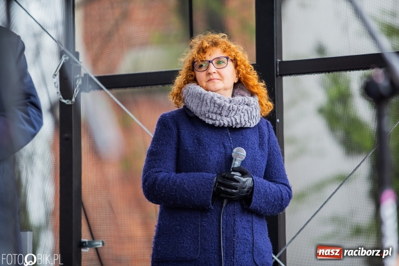 Zdjęcie w galerii na portalu naszraciborz.pl: Oficjalne otwarcie Jarmarku Wielkanocnego na Rynku wiadomości z regionu