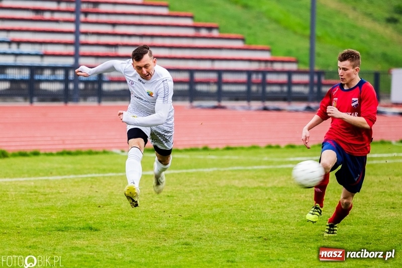 Zdjęcie w galerii na portalu naszraciborz.pl: Raciborska Unia wreszcie zwycięska wiadomości z regionu