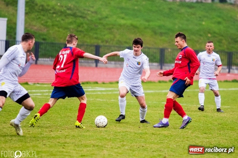 Zdjęcie w galerii na portalu naszraciborz.pl: Raciborska Unia wreszcie zwycięska wiadomości z regionu