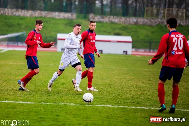 Zdjęcie w galerii na portalu naszraciborz.pl: Raciborska Unia wreszcie zwycięska wiadomości z regionu