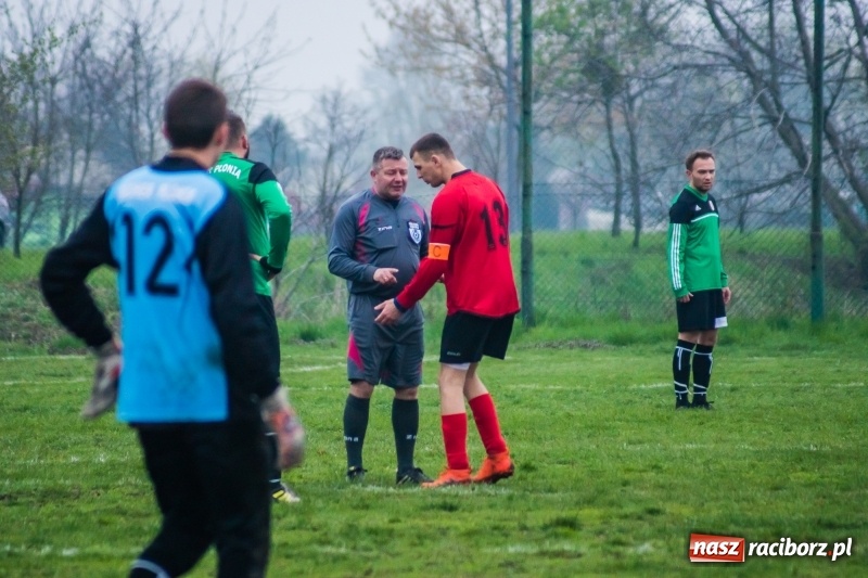 Zdjęcie w galerii na portalu naszraciborz.pl: C klasa: Nieudana inauguracja Wichru Płonia wiadomości z regionu