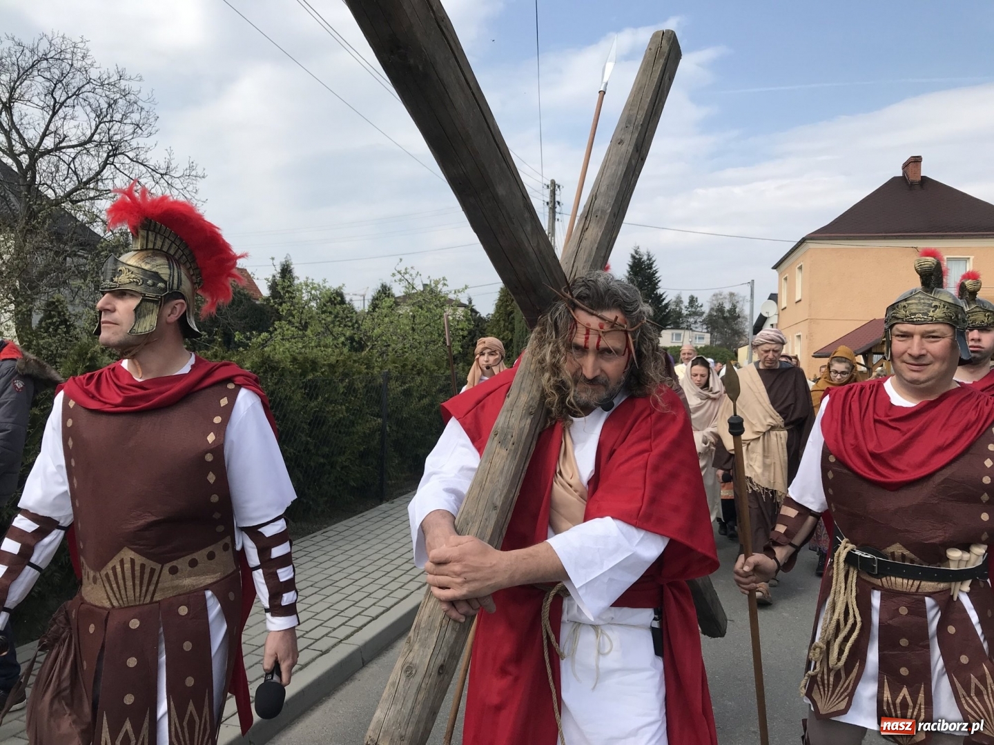 Zdjęcie w galerii na portalu naszraciborz.pl: Misterium Męki Pańskiej w Krzyżanowicach [FOTO i WIDEO]  wiadomości z regionu