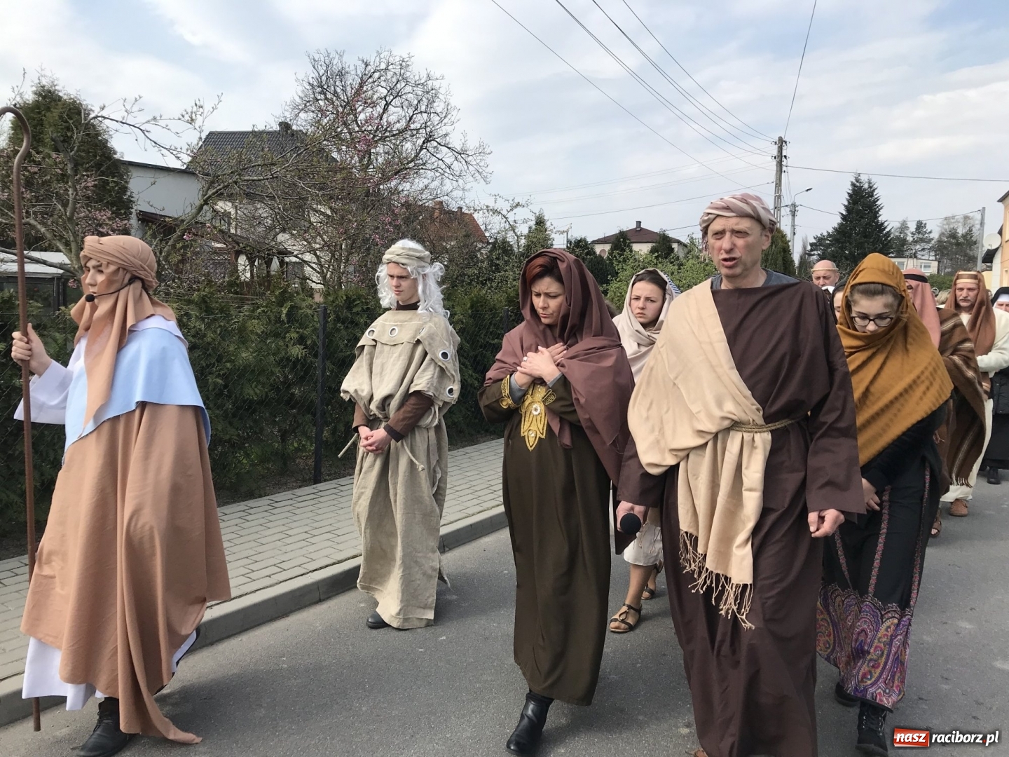 Zdjęcie w galerii na portalu naszraciborz.pl: Misterium Męki Pańskiej w Krzyżanowicach [FOTO i WIDEO]  wiadomości z regionu