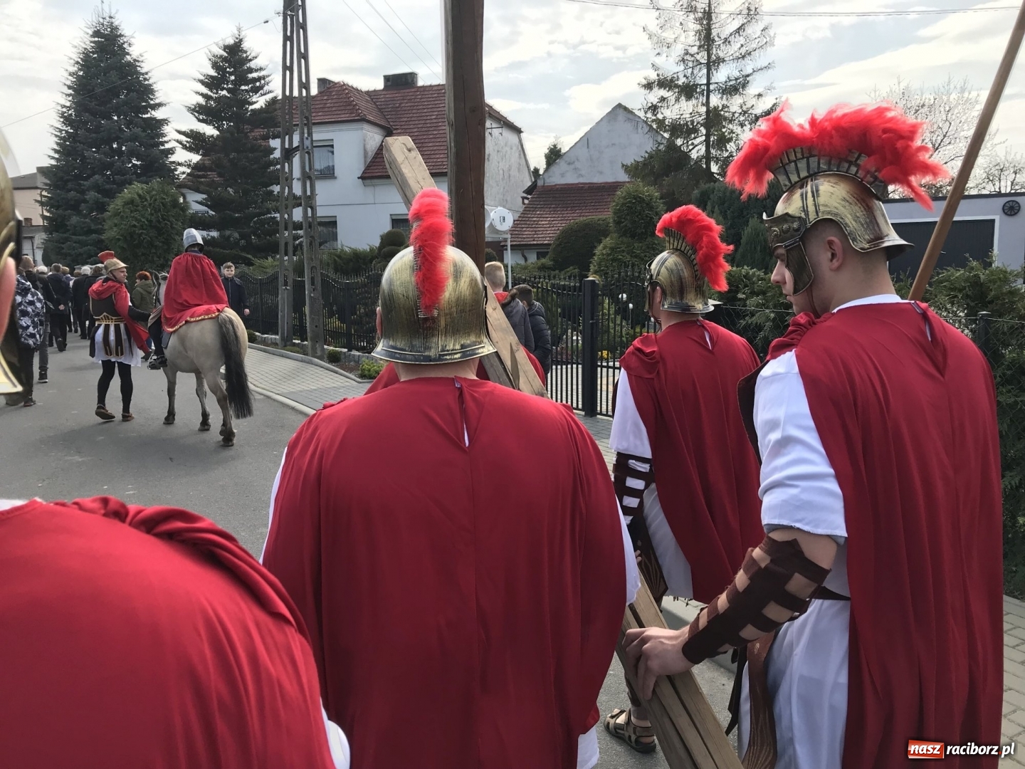 Zdjęcie w galerii na portalu naszraciborz.pl: Misterium Męki Pańskiej w Krzyżanowicach [FOTO i WIDEO]  wiadomości z regionu