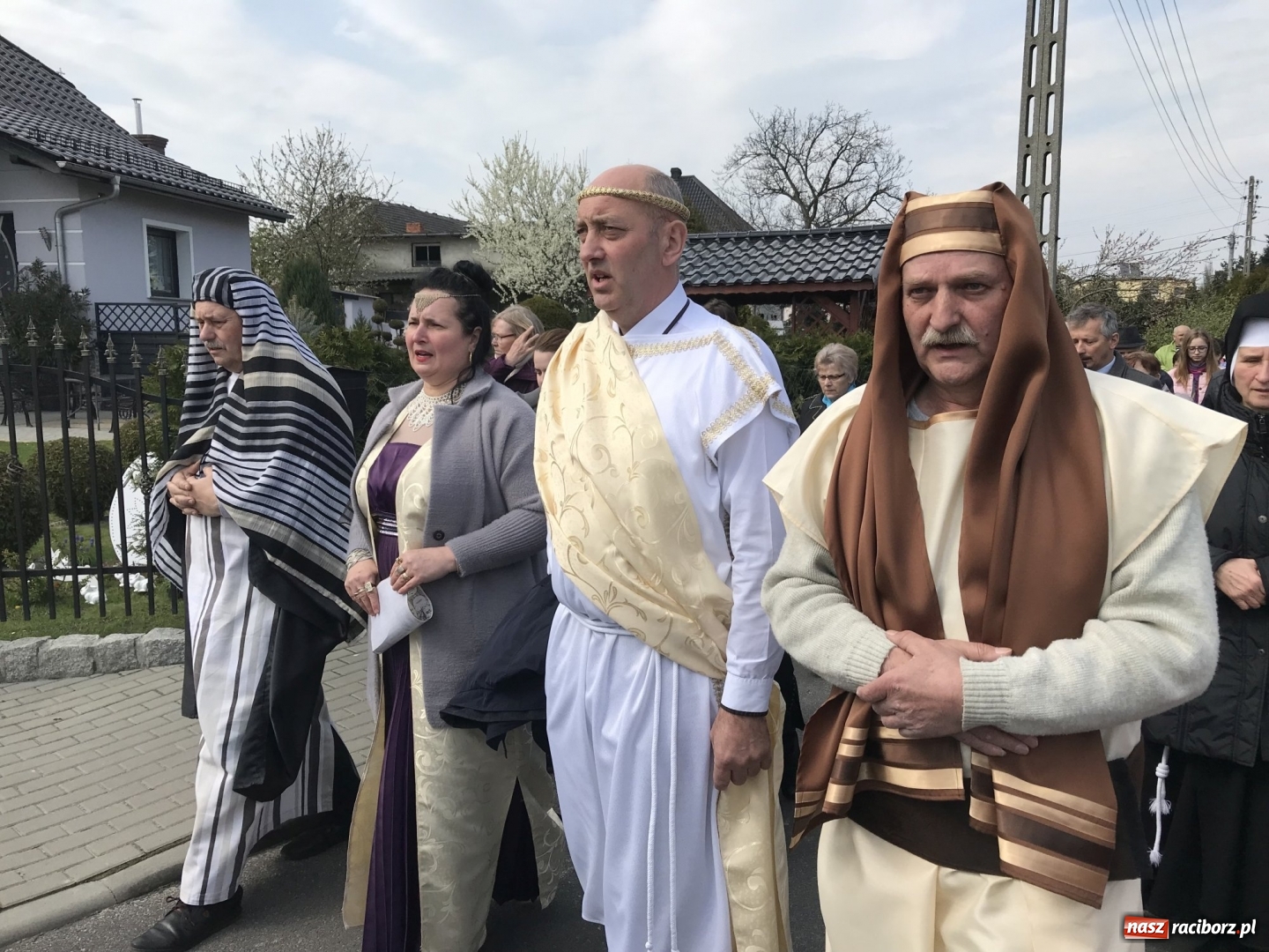 Zdjęcie w galerii na portalu naszraciborz.pl: Misterium Męki Pańskiej w Krzyżanowicach [FOTO i WIDEO]  wiadomości z regionu