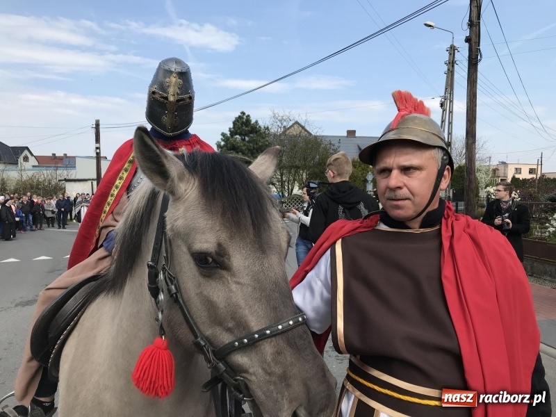 Zdjęcie w galerii na portalu naszraciborz.pl: Misterium Męki Pańskiej w Krzyżanowicach [FOTO i WIDEO]  wiadomości z regionu