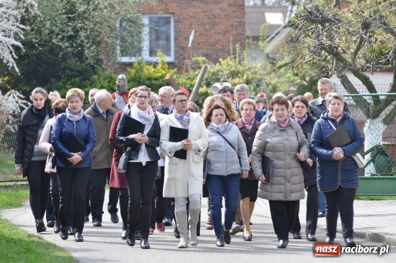 Zdjęcie w galerii na portalu naszraciborz.pl: Misterium Męki Pańskiej w Krzyżanowicach [FOTO i WIDEO]  wiadomości z regionu