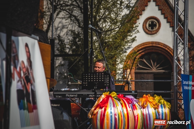 Zdjęcie w galerii na portalu naszraciborz.pl: Wielkanocny jarmark na raciborskim Rynku [FOTO] wiadomości z regionu