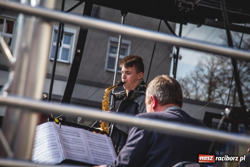Zdjęcie w galerii na portalu naszraciborz.pl: Wielkanocny jarmark na raciborskim Rynku [FOTO] wiadomości z regionu
