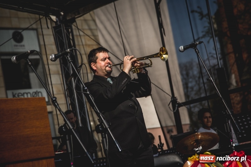 Zdjęcie w galerii na portalu naszraciborz.pl: Wielkanocny jarmark na raciborskim Rynku [FOTO] wiadomości z regionu