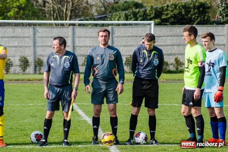 Zdjęcie w galerii na portalu naszraciborz.pl: Klasyczny hat-trick Kowalczyka na kuźniańską Stal styka [FOTO] wiadomości z regionu