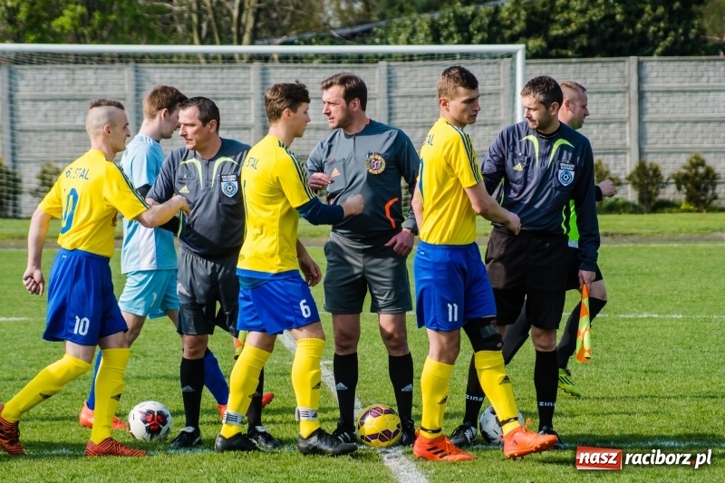 Zdjęcie w galerii na portalu naszraciborz.pl: Klasyczny hat-trick Kowalczyka na kuźniańską Stal styka [FOTO] wiadomości z regionu