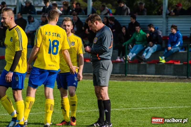 Zdjęcie w galerii na portalu naszraciborz.pl: Klasyczny hat-trick Kowalczyka na kuźniańską Stal styka [FOTO] wiadomości z regionu