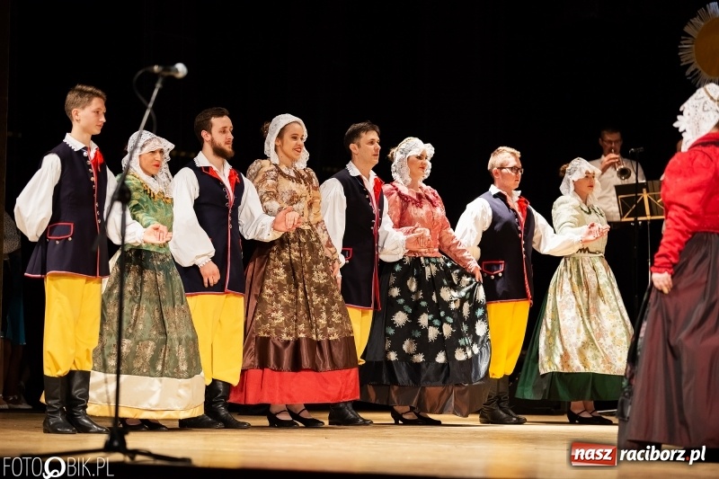 Zdjęcie w galerii na portalu naszraciborz.pl: Koncert charytatywny Źródła na rzecz Zosi wiadomości z regionu