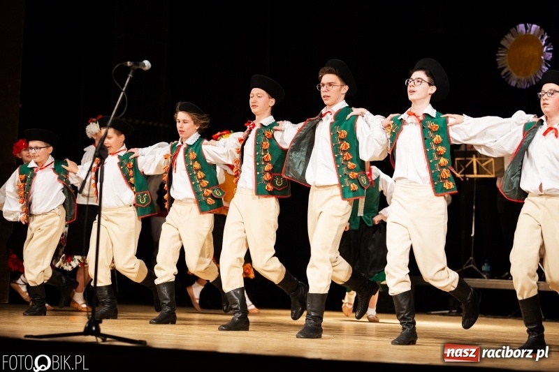 Zdjęcie w galerii na portalu naszraciborz.pl: Koncert charytatywny Źródła na rzecz Zosi wiadomości z regionu