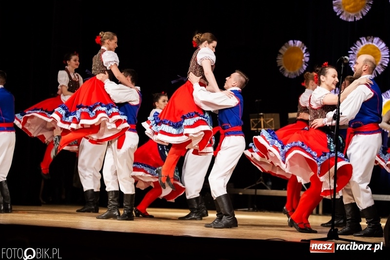 Zdjęcie w galerii na portalu naszraciborz.pl: Koncert charytatywny Źródła na rzecz Zosi wiadomości z regionu