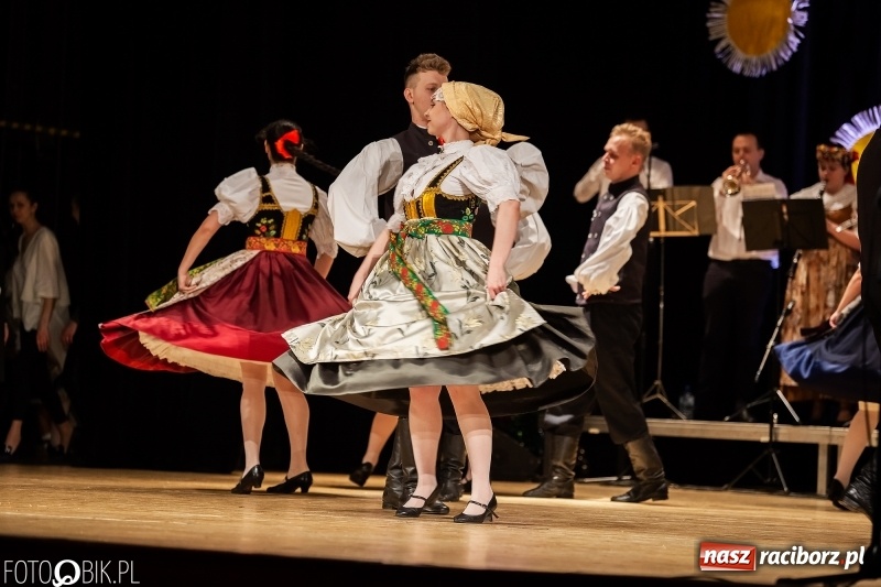 Zdjęcie w galerii na portalu naszraciborz.pl: Koncert charytatywny Źródła na rzecz Zosi wiadomości z regionu