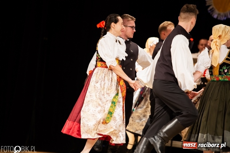 Zdjęcie w galerii na portalu naszraciborz.pl: Koncert charytatywny Źródła na rzecz Zosi wiadomości z regionu