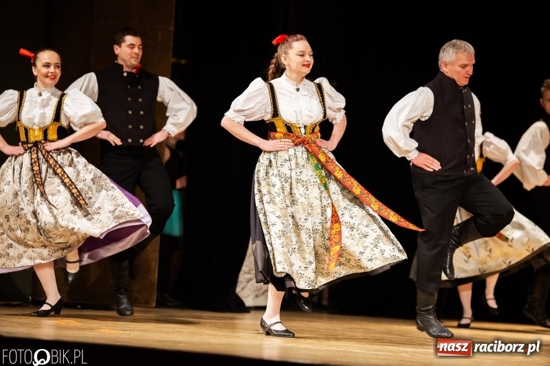 Zdjęcie w galerii na portalu naszraciborz.pl: Koncert charytatywny Źródła na rzecz Zosi wiadomości z regionu