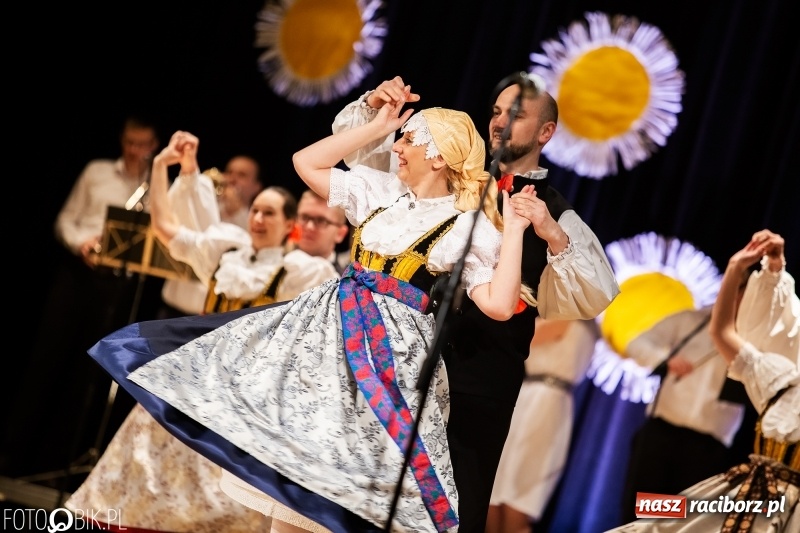 Zdjęcie w galerii na portalu naszraciborz.pl: Koncert charytatywny Źródła na rzecz Zosi wiadomości z regionu