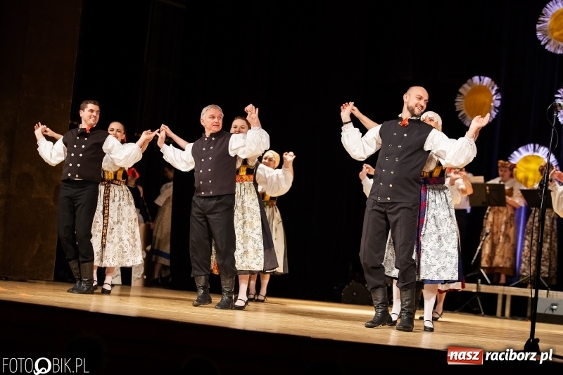 Zdjęcie w galerii na portalu naszraciborz.pl: Koncert charytatywny Źródła na rzecz Zosi wiadomości z regionu