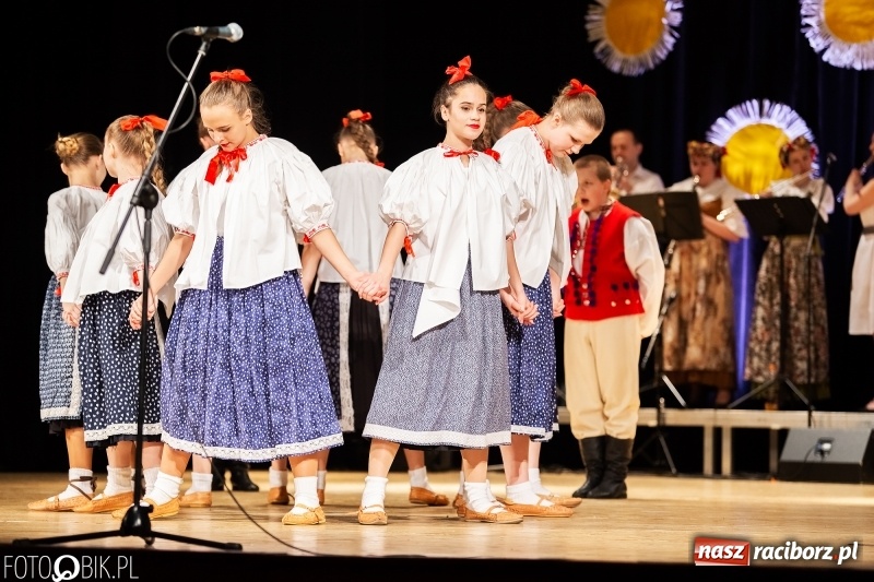 Zdjęcie w galerii na portalu naszraciborz.pl: Koncert charytatywny Źródła na rzecz Zosi wiadomości z regionu