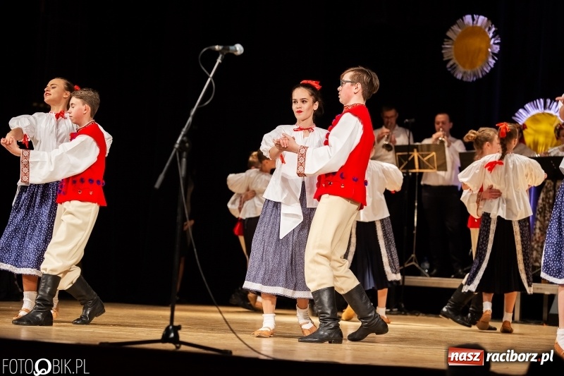 Zdjęcie w galerii na portalu naszraciborz.pl: Koncert charytatywny Źródła na rzecz Zosi wiadomości z regionu