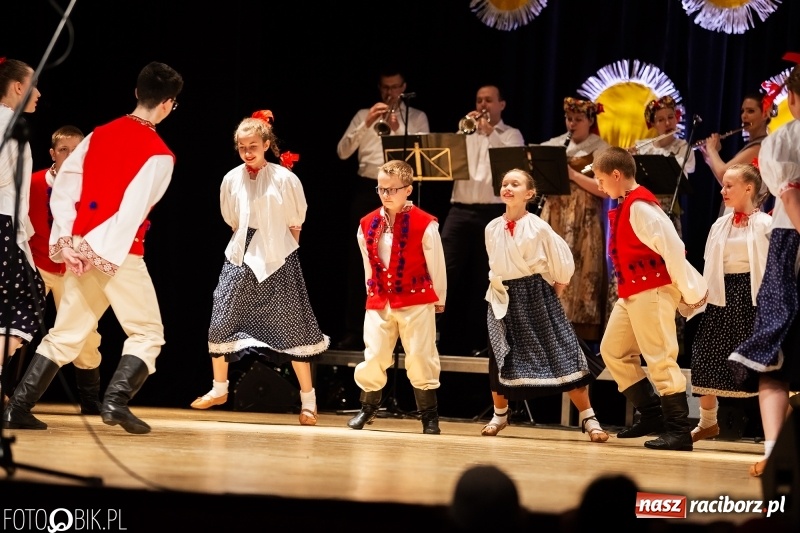 Zdjęcie w galerii na portalu naszraciborz.pl: Koncert charytatywny Źródła na rzecz Zosi wiadomości z regionu