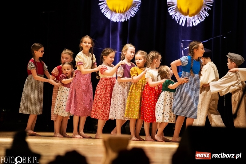 Zdjęcie w galerii na portalu naszraciborz.pl: Koncert charytatywny Źródła na rzecz Zosi wiadomości z regionu