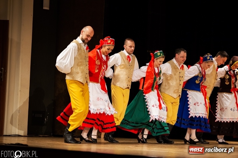 Zdjęcie w galerii na portalu naszraciborz.pl: Koncert charytatywny Źródła na rzecz Zosi wiadomości z regionu