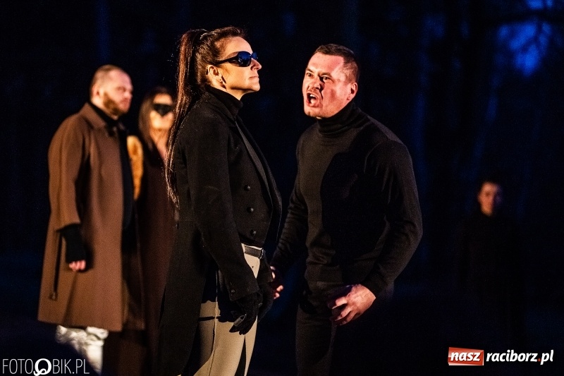 Zdjęcie w galerii na portalu naszraciborz.pl: Spektakl Sen Nocy Letniej w Amfiteatrze Buk w Rudach wiadomości z regionu