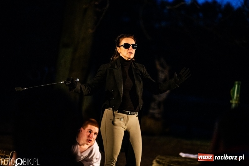 Zdjęcie w galerii na portalu naszraciborz.pl: Spektakl Sen Nocy Letniej w Amfiteatrze Buk w Rudach wiadomości z regionu