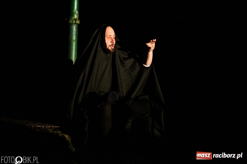 Zdjęcie w galerii na portalu naszraciborz.pl: Spektakl Sen Nocy Letniej w Amfiteatrze Buk w Rudach wiadomości z regionu