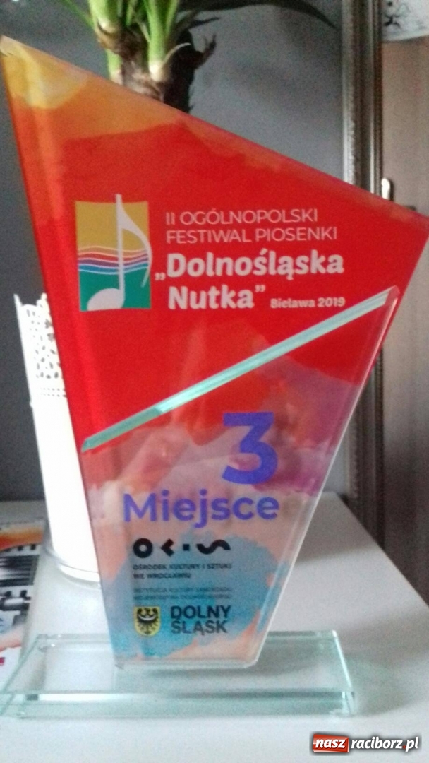 Zdjęcie w galerii na portalu naszraciborz.pl: Sukces Natalii Tul na festiwalu Dolnośląska Nutka wiadomości z regionu